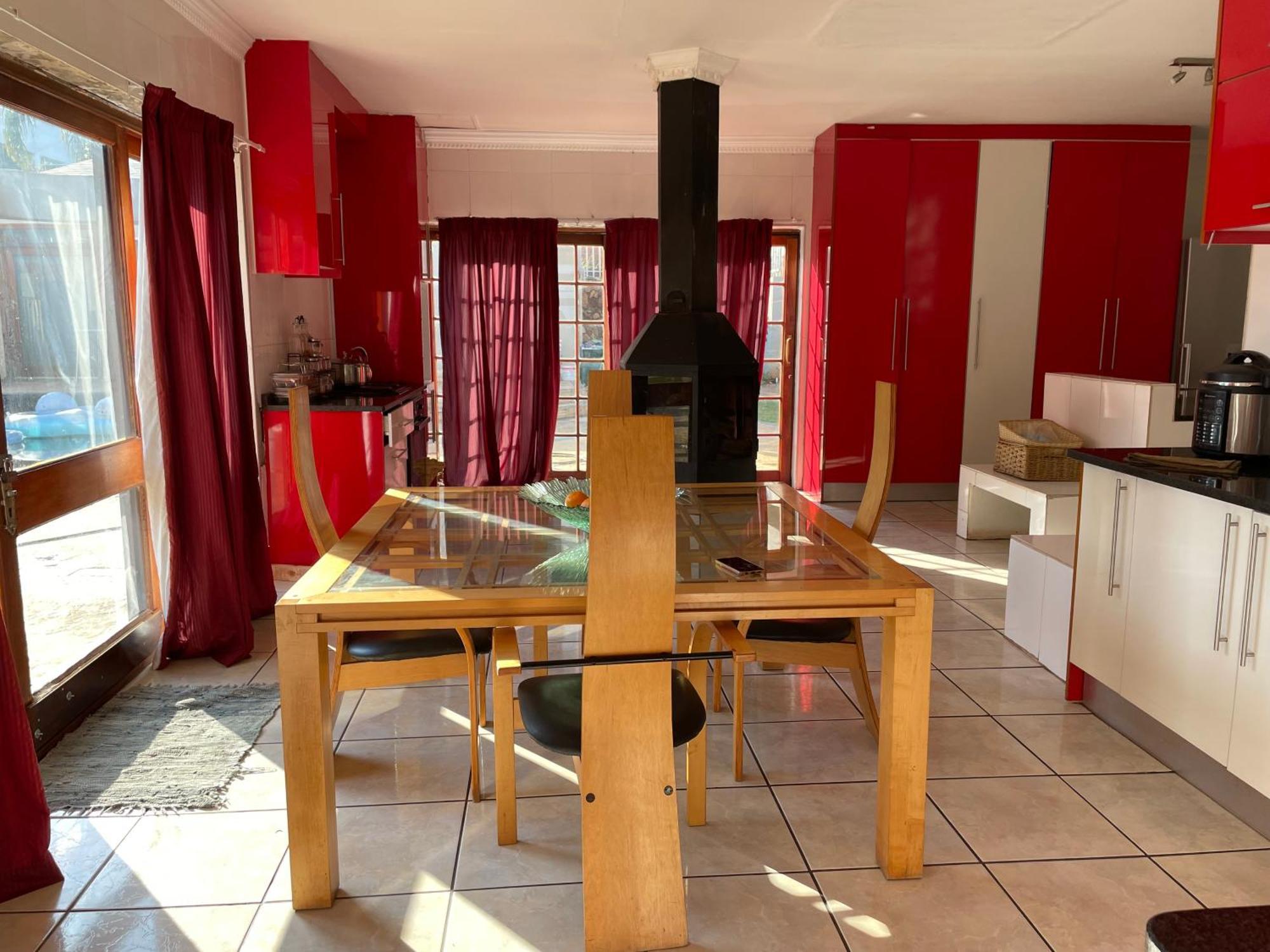 Royal Views Villa Hartbeespoort Luaran gambar